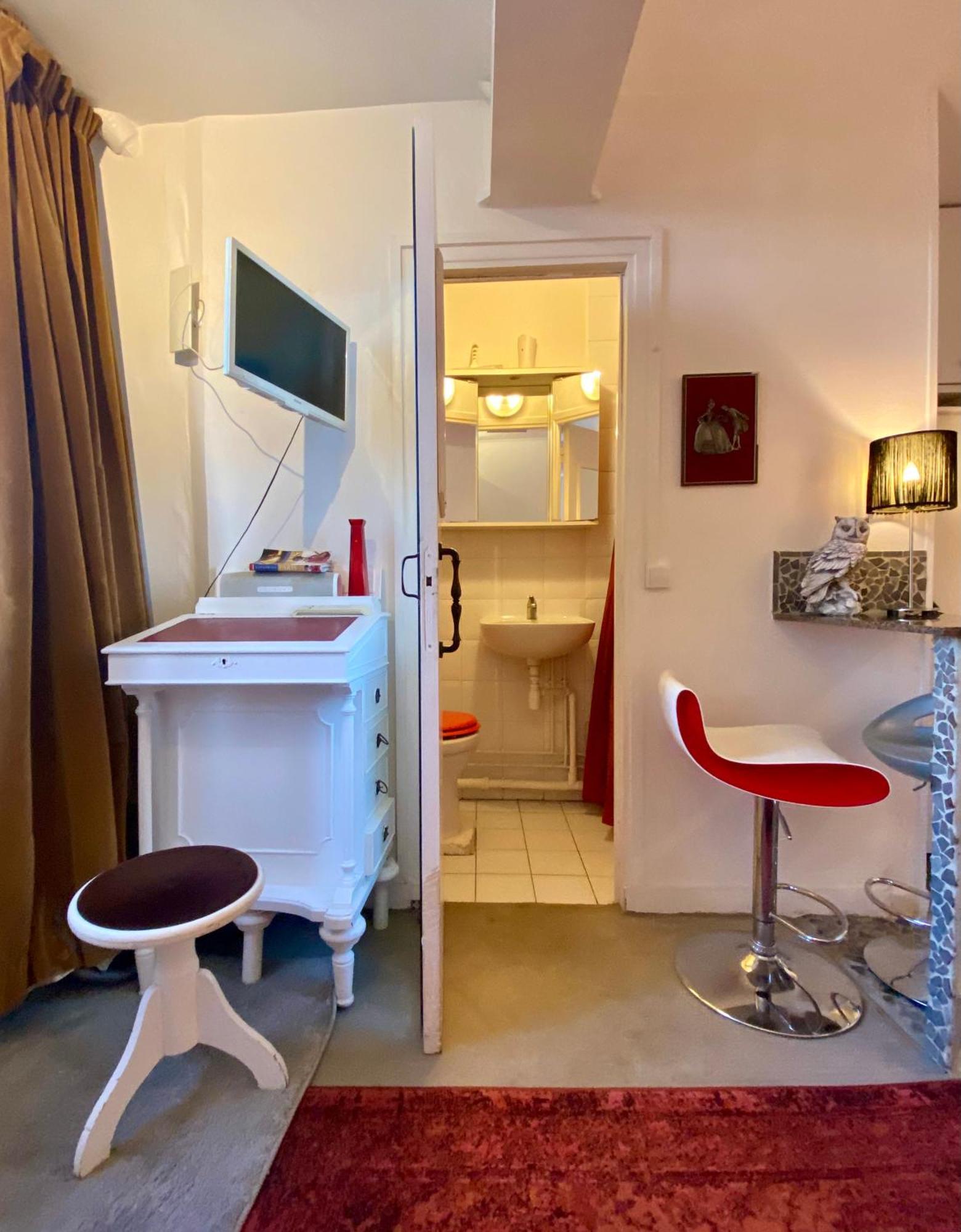 Studio Chic Paris Tour Eiffel Near Eiffel Tower 7Th Floor מראה חיצוני תמונה