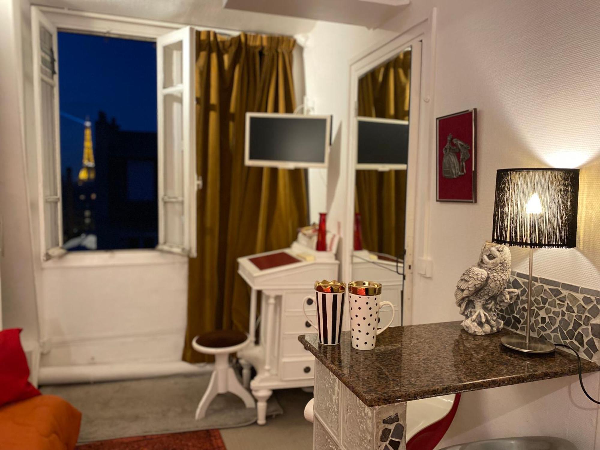 Studio Chic Paris Tour Eiffel Near Eiffel Tower 7Th Floor מראה חיצוני תמונה